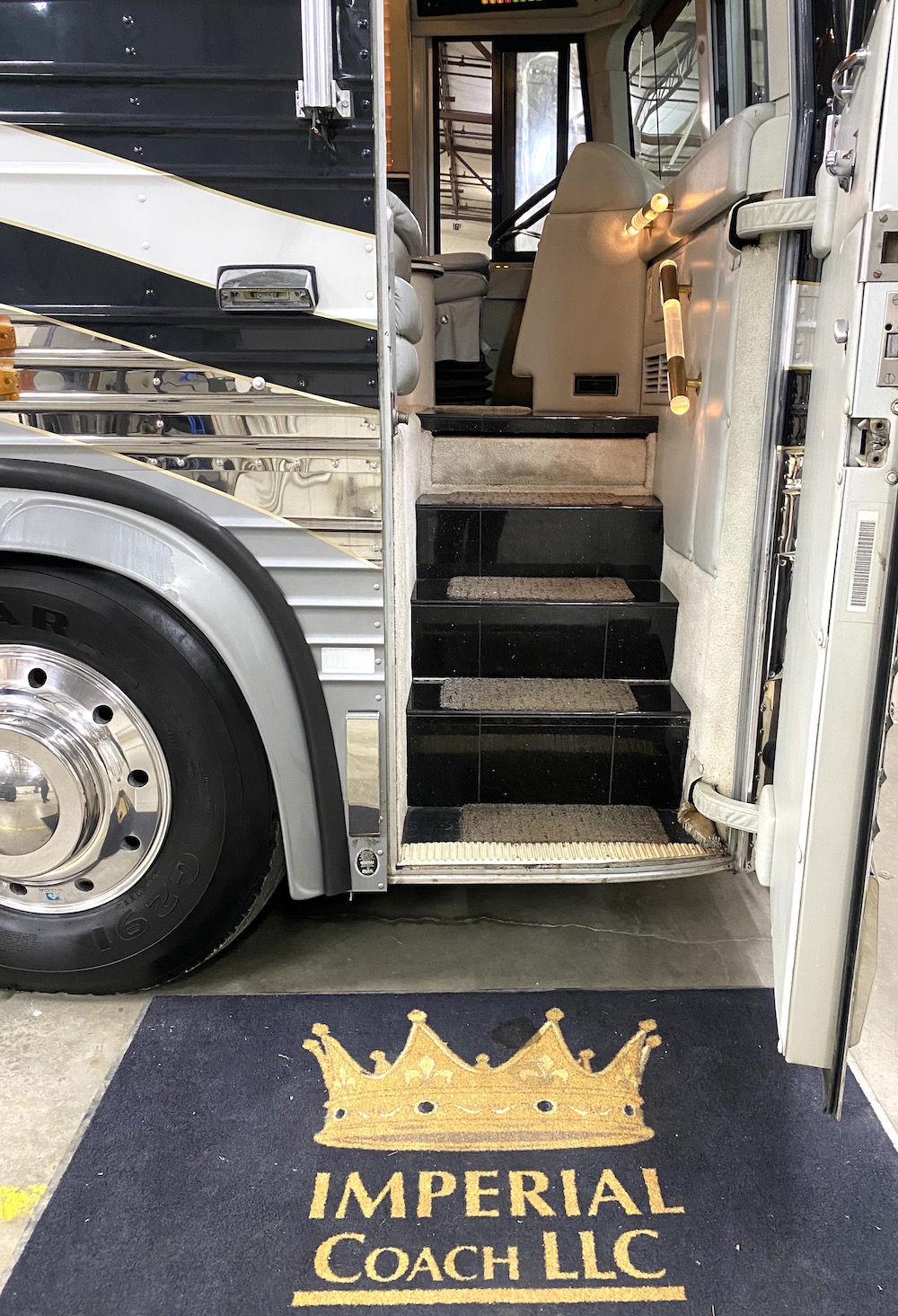 1997 Prevost Country Coach For Sale