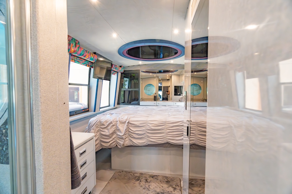 1997 Prevost Marathon XL For Sale