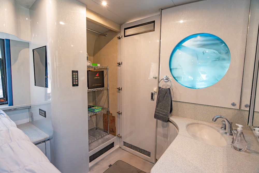 1997 Prevost Marathon XL For Sale