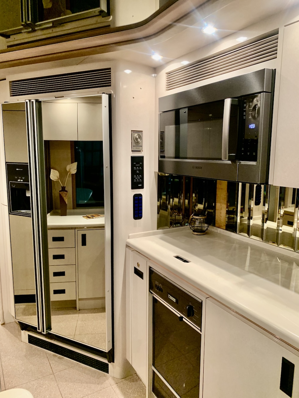 1997 Prevost Marathon XL For Sale