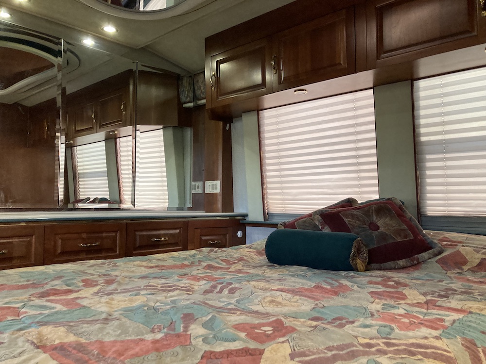 1997 Prevost Royale XL For Sale