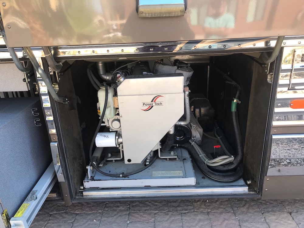 1998 Prevost Prevost Country Coach For Sale