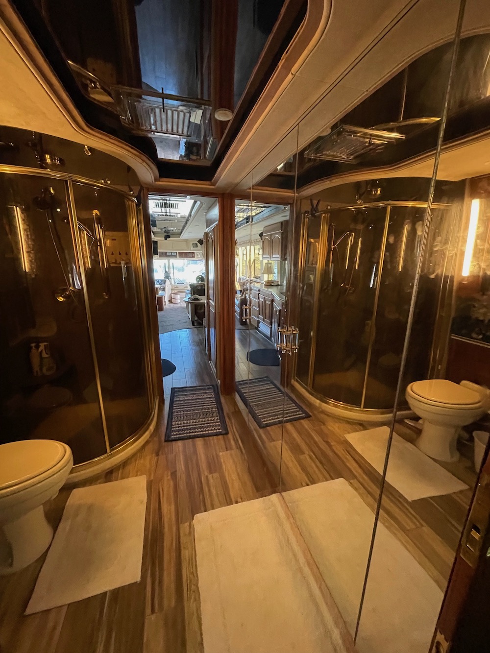 1998 Prevost Prevost Country Coach For Sale