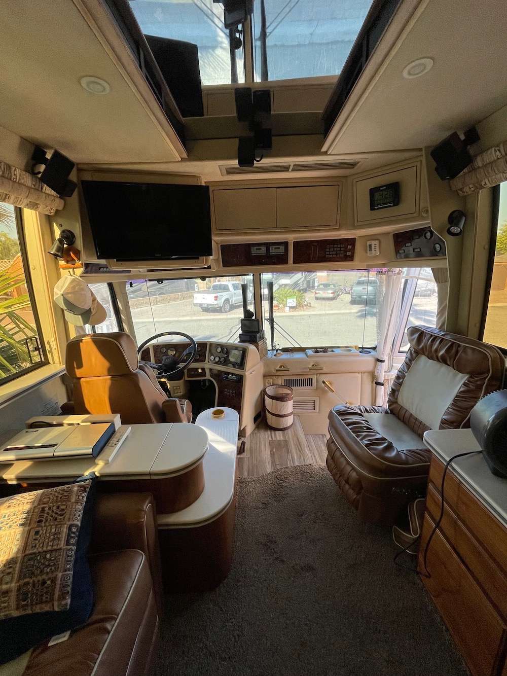 1998 Prevost Prevost Country Coach For Sale