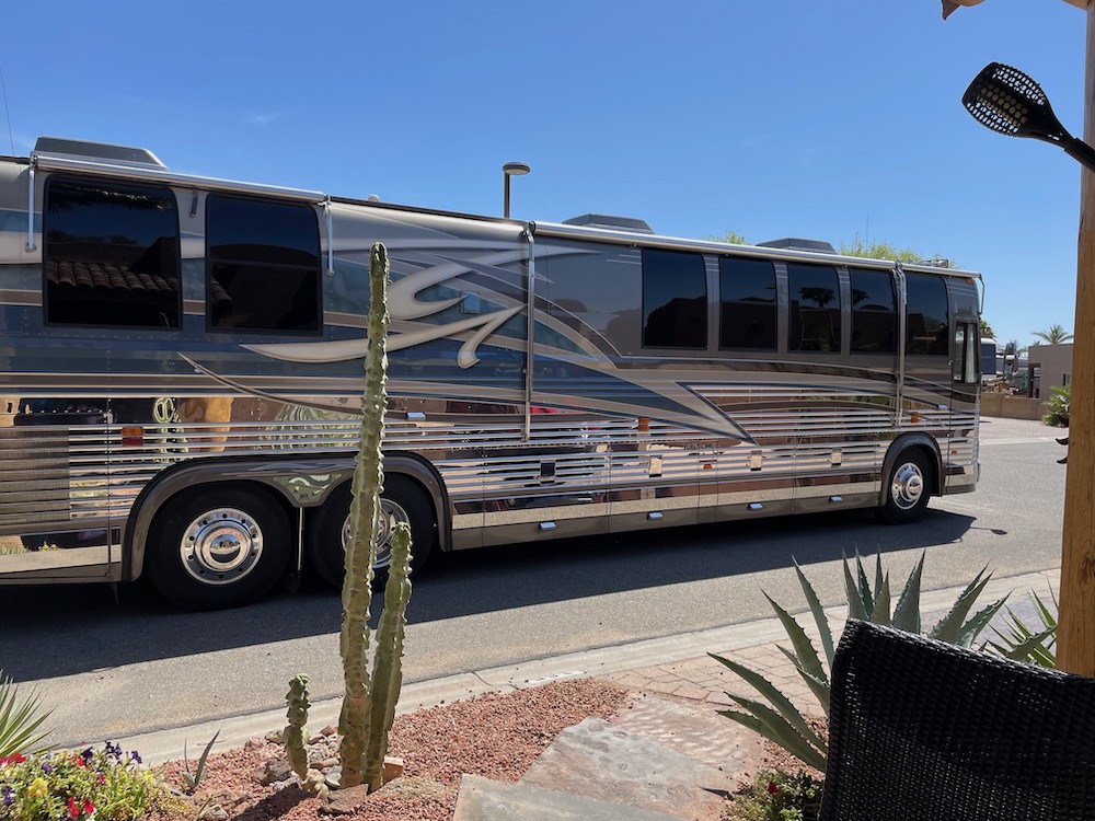 1998 Prevost Prevost Country Coach For Sale