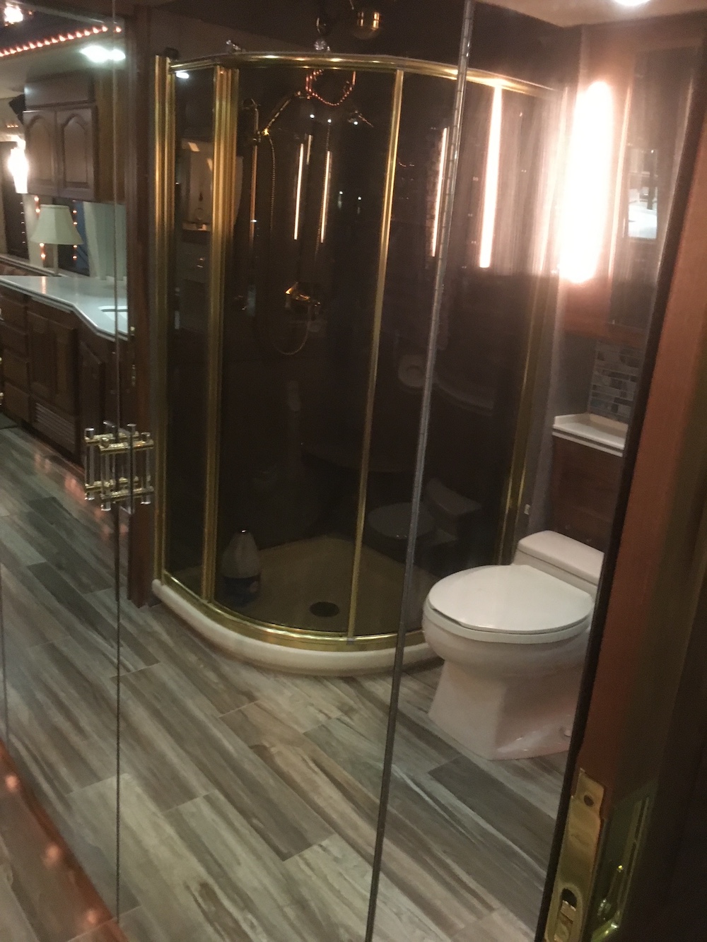 1998 Prevost Prevost Country Coach For Sale