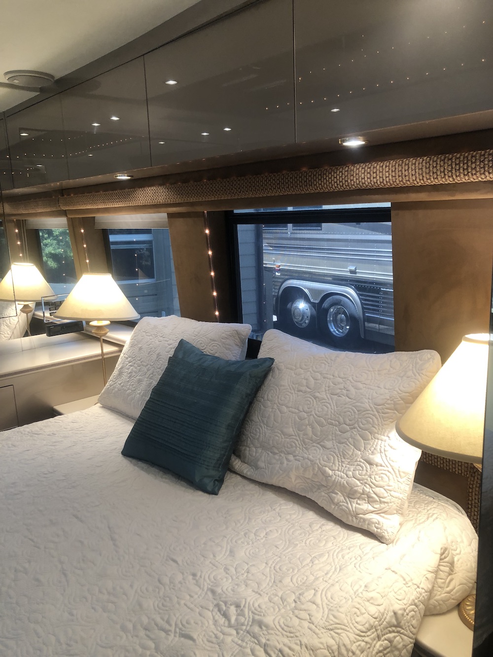 1998 Prevost Country Coach XL For Sale