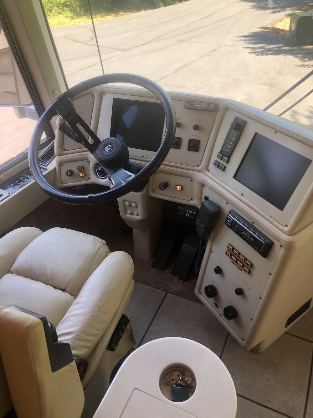 1998 Prevost Country Coach XL For Sale