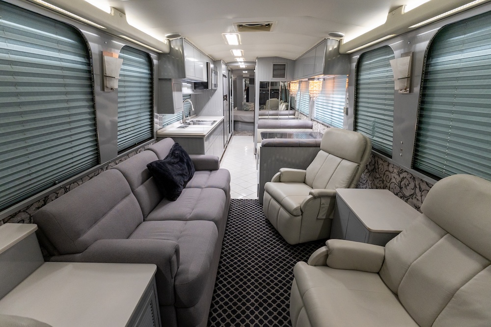 1998 Prevost Liberty XL  For Sale