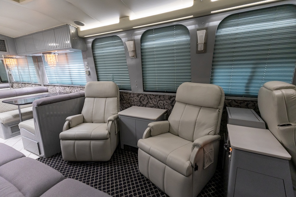 1998 Prevost Liberty XL  For Sale