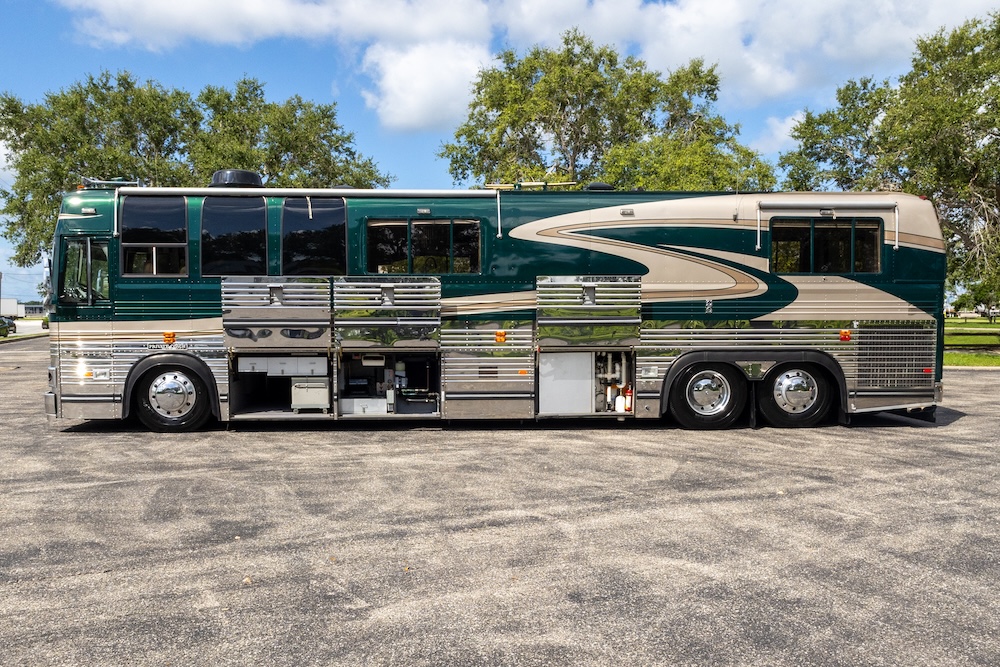 1998 Prevost Liberty XL  For Sale