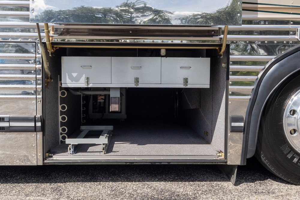 1998 Prevost Liberty XL  For Sale
