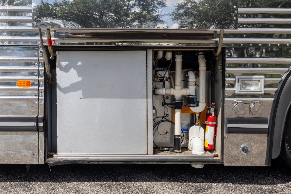 1998 Prevost Liberty XL  For Sale