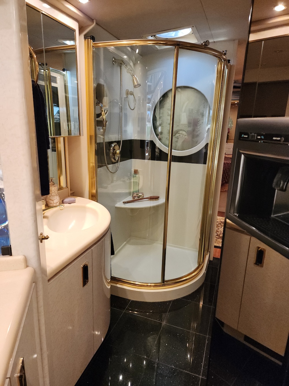 1998 Prevost Marathon XL For Sale