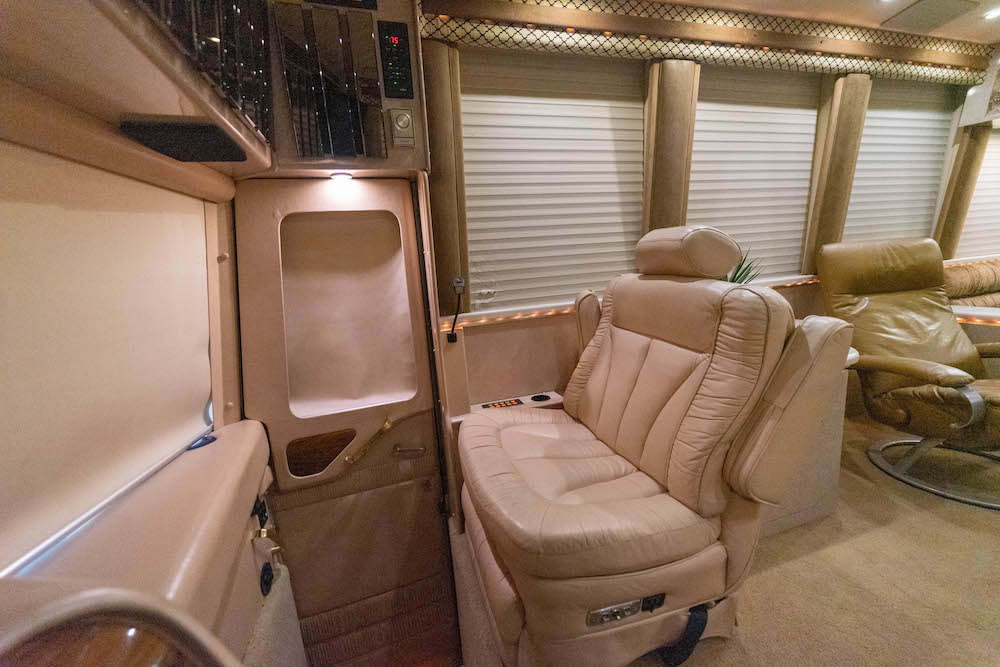 1998 Prevost Marathon XL For Sale