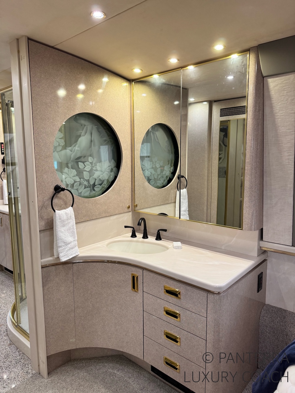 1998 Prevost Marathon XL For Sale