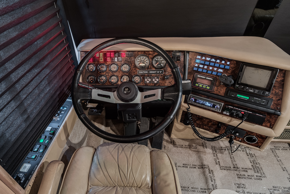 1998 Prevost Royale XL For Sale