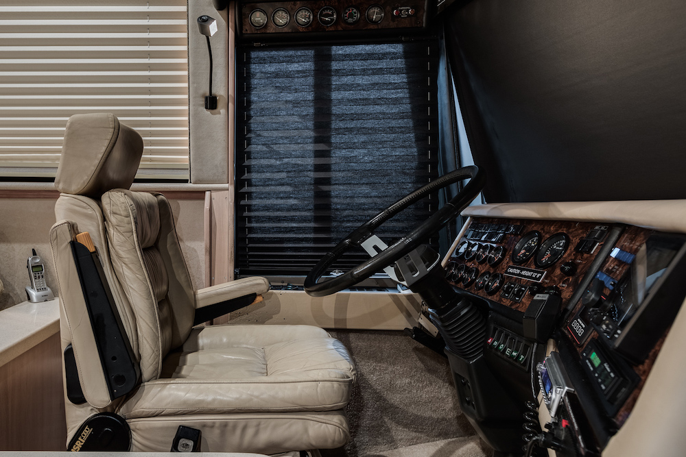 1998 Prevost Royale XL For Sale
