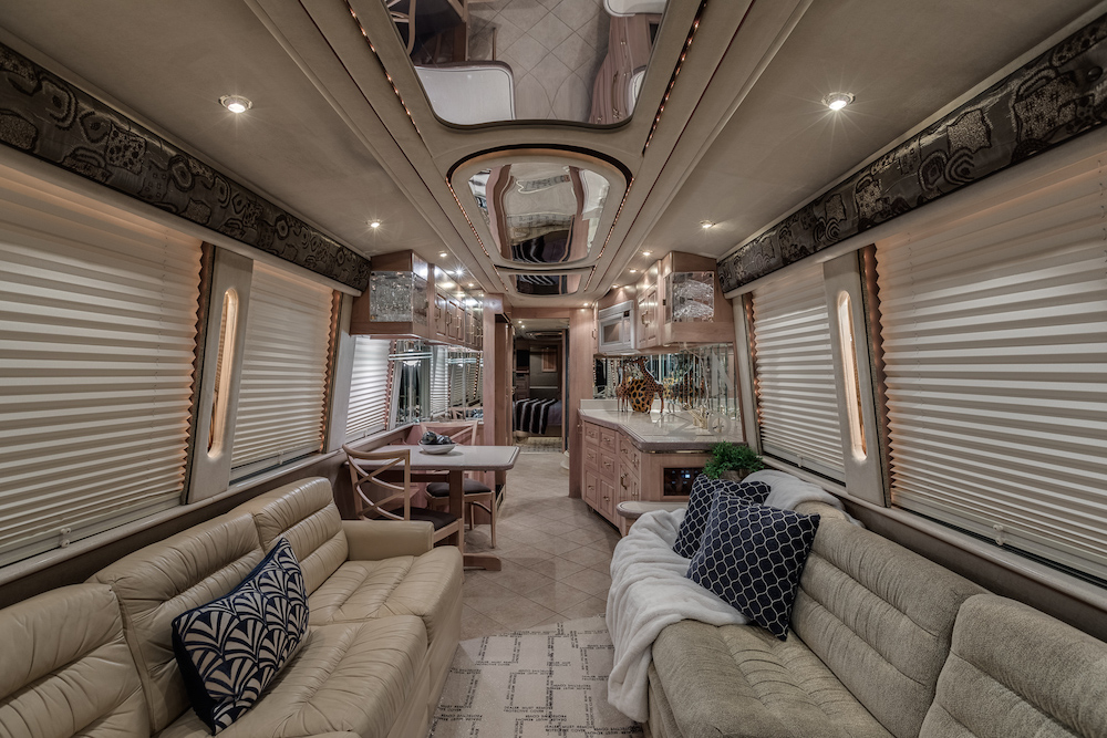 1998 Prevost Royale XL For Sale