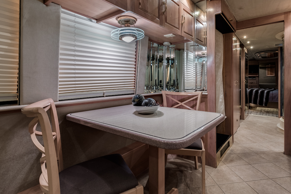 1998 Prevost Royale XL For Sale