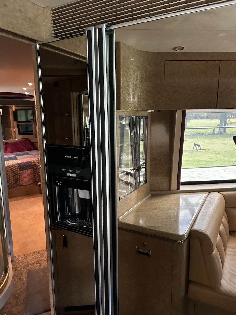 1998 Prevost  Marathon XL For Sale