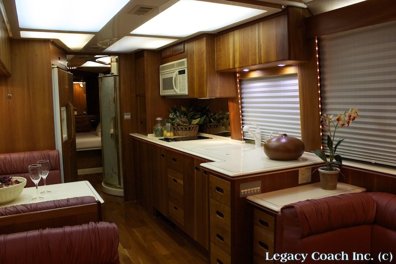 1999 Prevost Angola XL For Sale