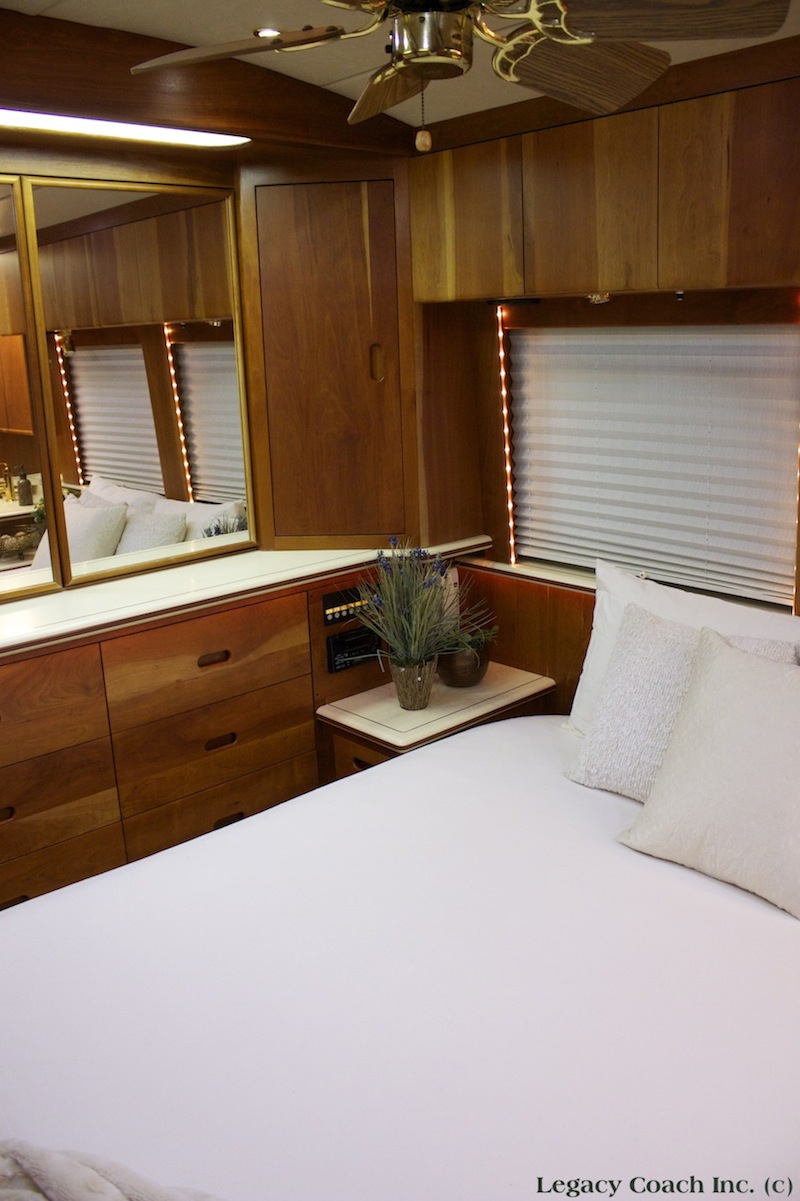1999 Prevost Angola XL For Sale