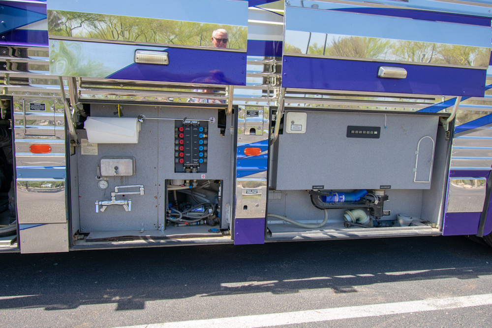 1999 Prevost Country Coach XL For Sale