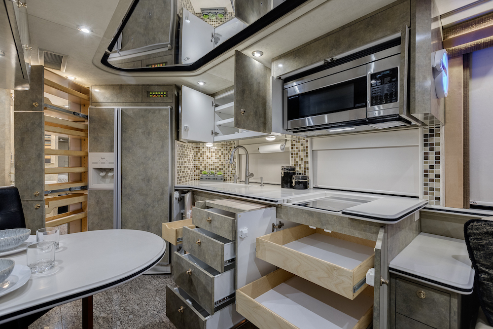 1999 Prevost Country Coach XL For Sale