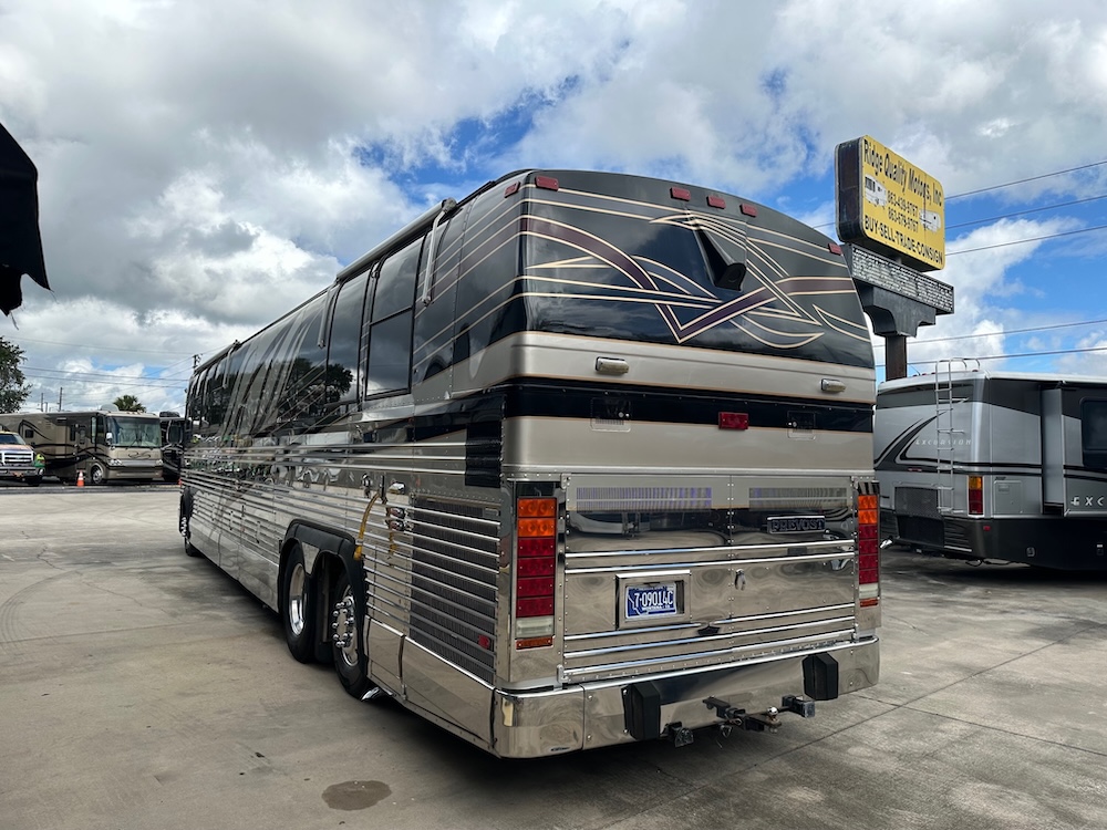 1998 Prevost FeatherliteXL For Sale