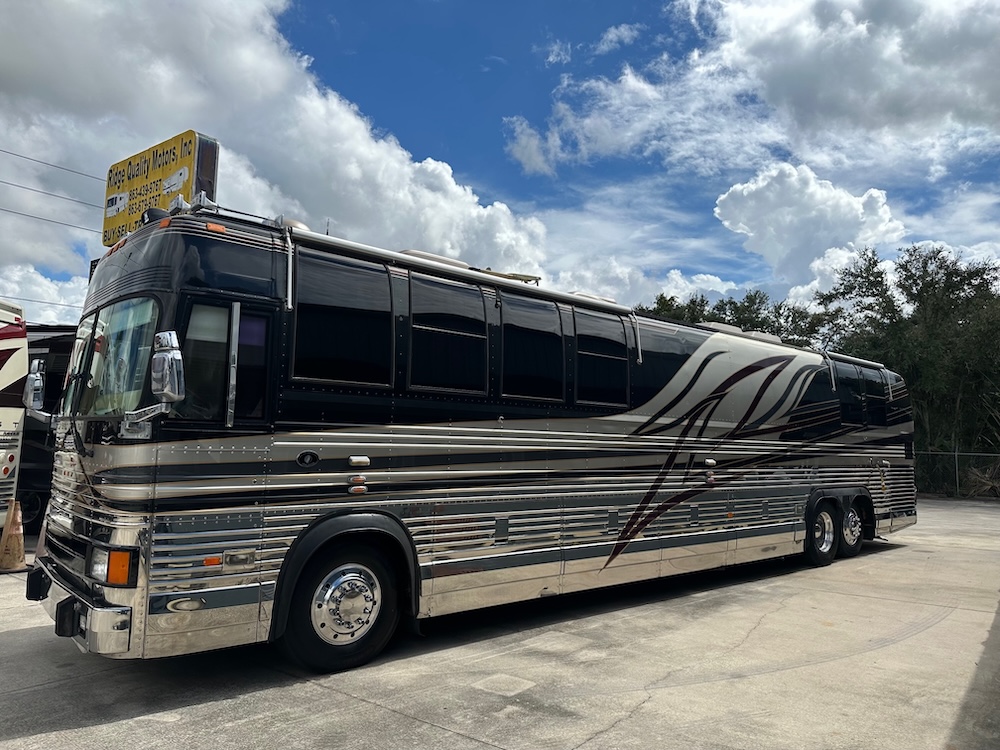 1998 Prevost FeatherliteXL For Sale