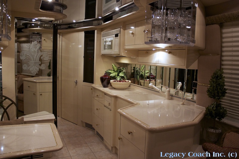 1999 Prevost Liberty XL For Sale