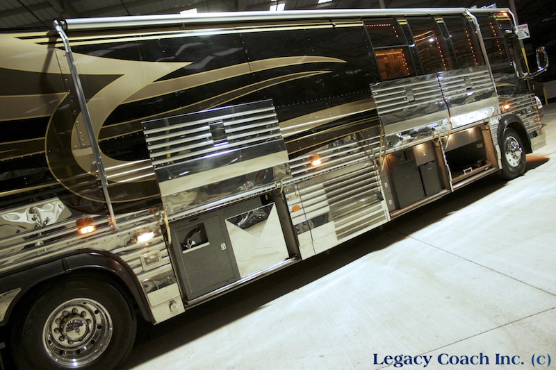 1999 Prevost Liberty XL For Sale