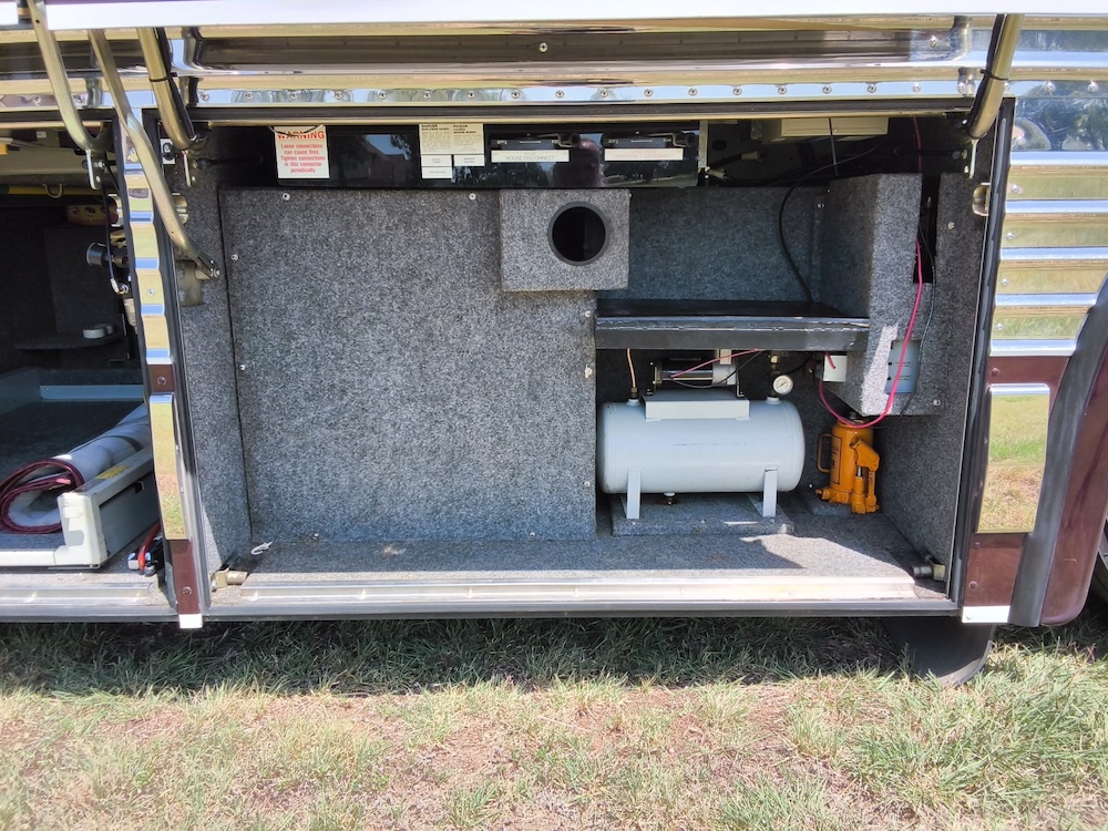 1998 Prevost Marathon XL For Sale