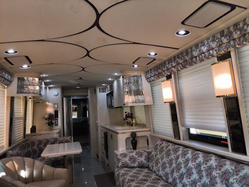 1998 Prevost Marathon XL For Sale