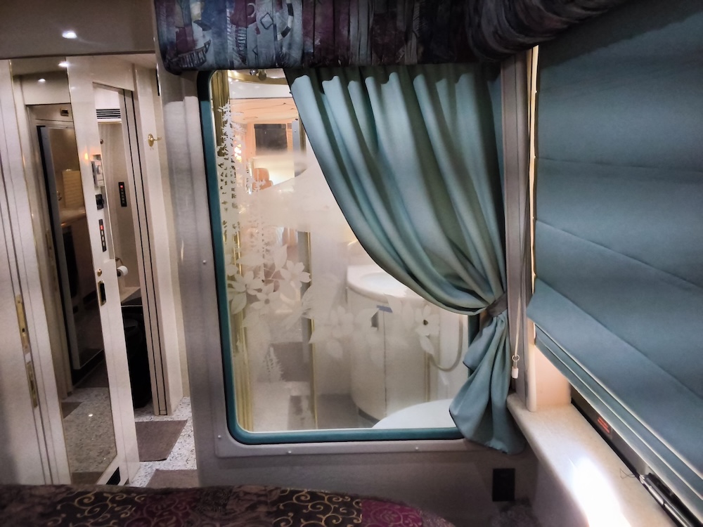 1998 Prevost Marathon XL For Sale