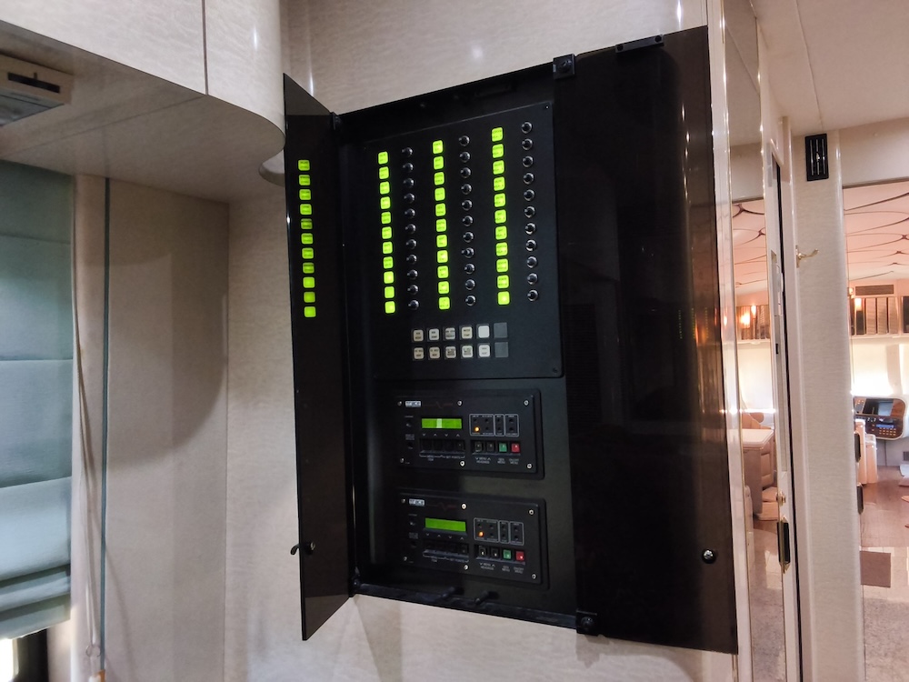 1998 Prevost Marathon XL For Sale