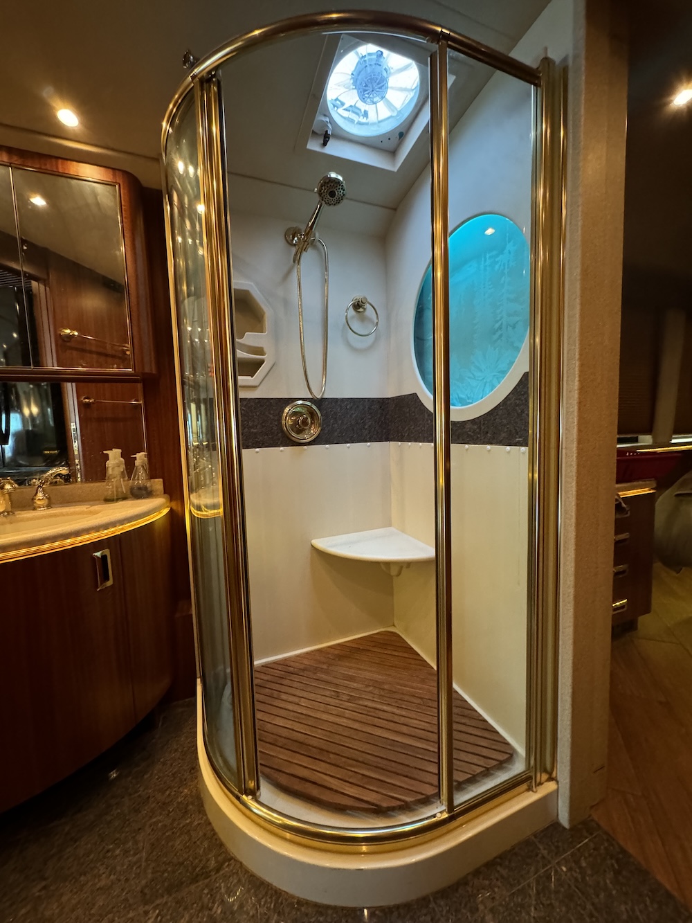1999 Prevost Marathon XL For Sale