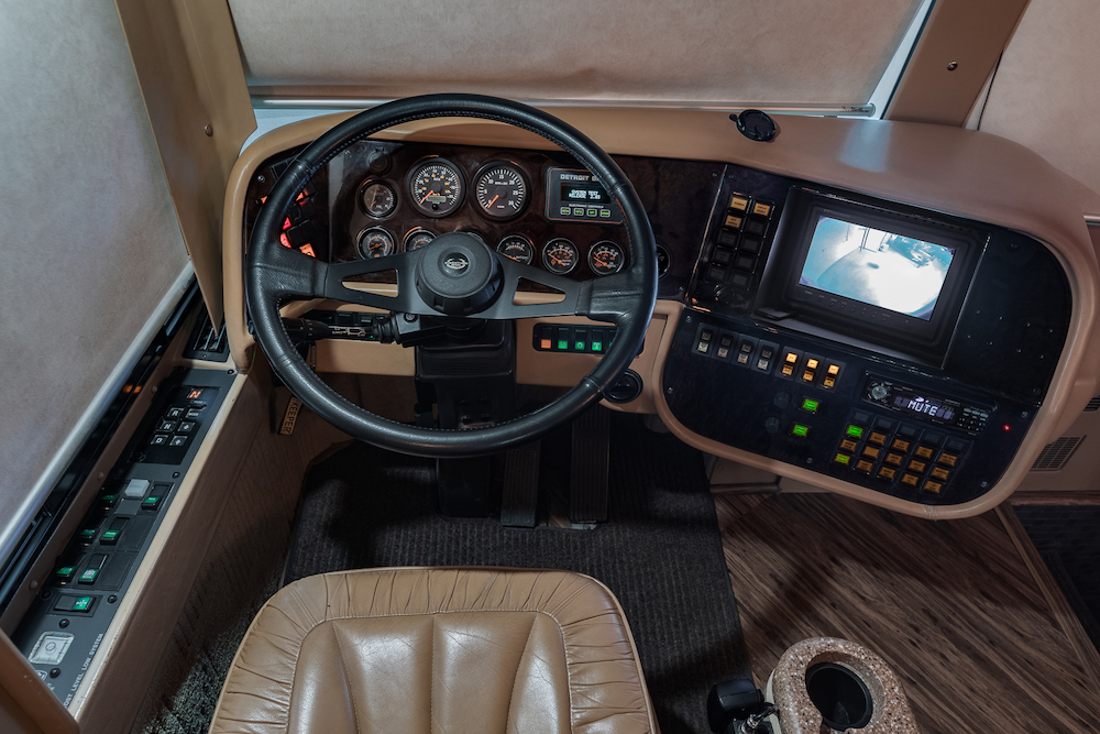 1999 Prevost Marathon XL For Sale