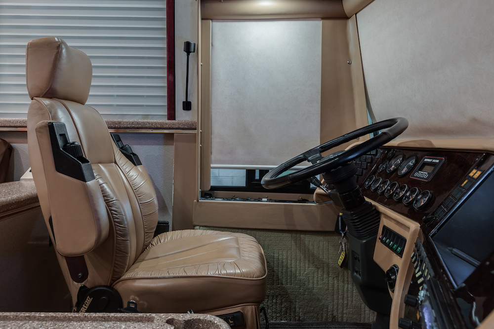 1999 Prevost Marathon XL For Sale