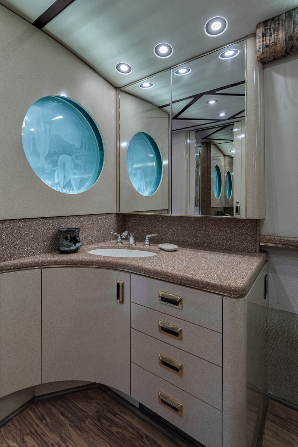 1999 Prevost Marathon XL For Sale