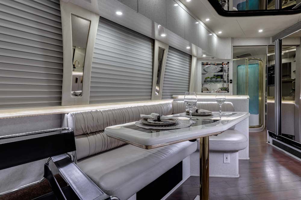 1999 Prevost Marathon XL For Sale