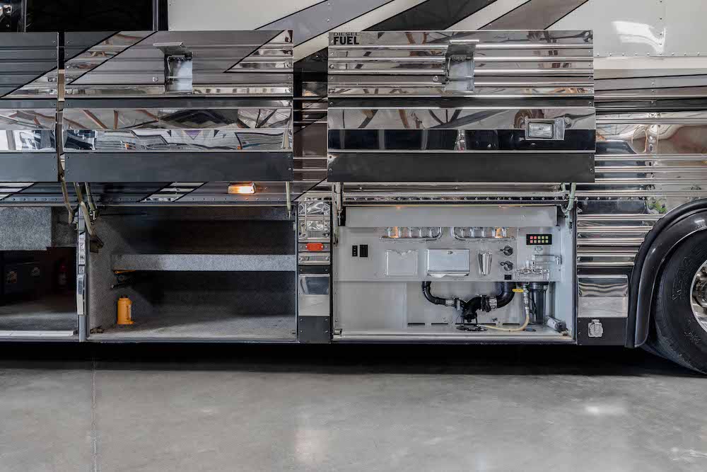 1999 Prevost Marathon XL For Sale