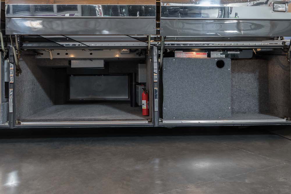1999 Prevost Marathon XL For Sale