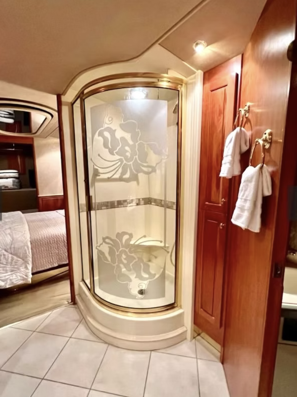 1999 Prevost Royale XL For Sale