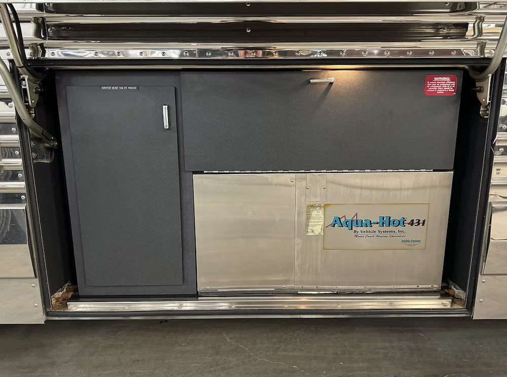 1999 Prevost Royale XL For Sale