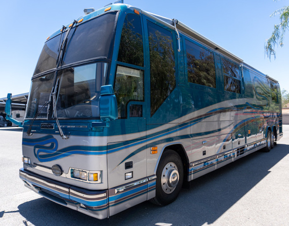 1999 Prevost Vantare H3-45 For Sale