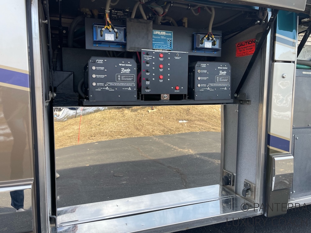 2000 Prevost Country Coach H3-45 For Sale