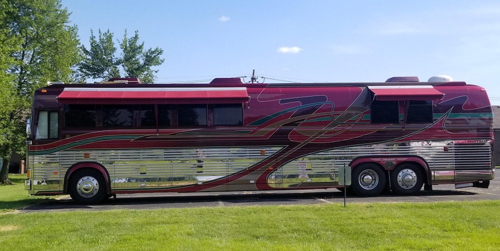 2001 Prevost Country Coach XL For Sale