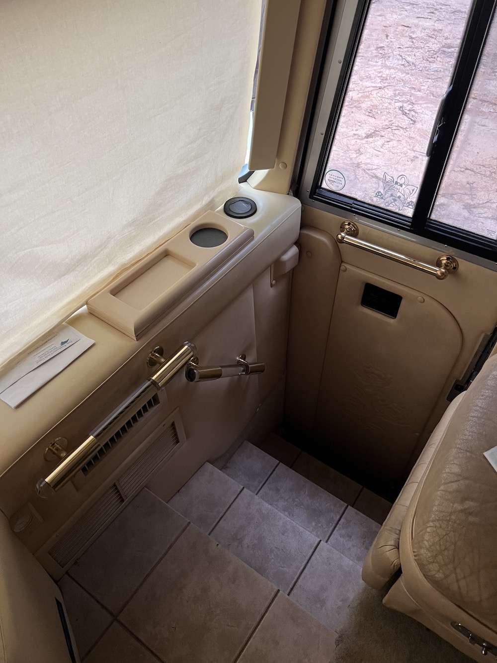 2001 Prevost Country Coach XL For Sale